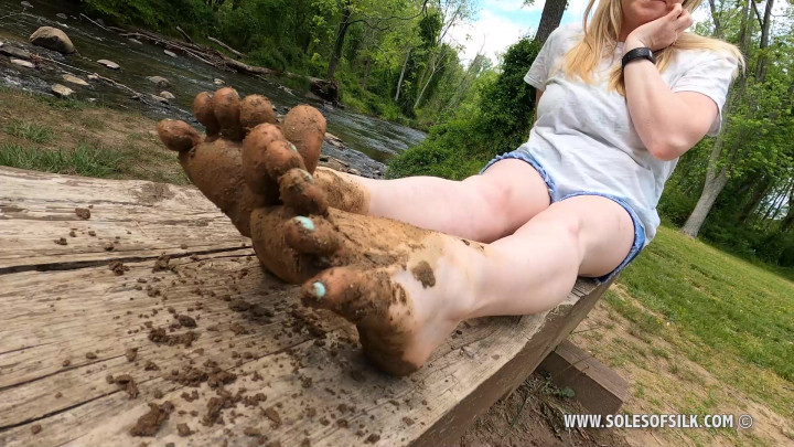 Soles of Silk - Noelle creekside mud squish bench